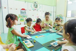 暑假託管小孩一直是家長的頭痛問題。