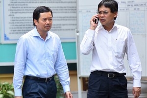 Vietsovpetro 總經理徐成義(右)與會計長武光輝。（圖源：民智報）