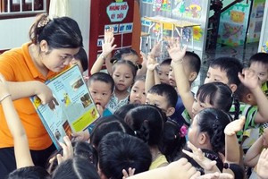 疼愛幼兒是幼兒園教師的第一標準。