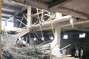 手腳架倒塌現場。（圖源：互聯網）