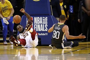 裁判不讓騎士贏。