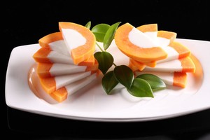 教您三步做好木瓜奶凍。（示意圖源：互聯網）