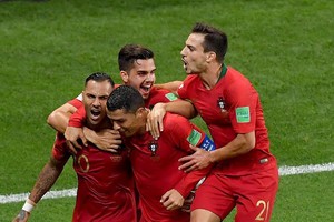 葡萄牙晉級十六強。