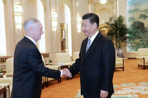 中國國家主席習近平會見美國國防部長馬蒂斯。（圖源：新華網）