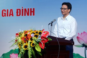 政府副總理武德膽在會議上發表講話。（圖源：廷南）