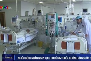 因擅自服用來源不明“東藥”藥物，不少糖尿病患者病情陷入失控生命危殆。（圖源：VTV視頻截圖）