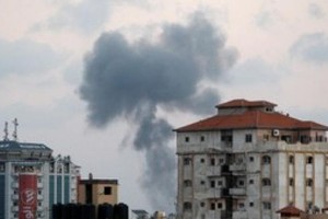 以軍繼續對加沙進行轟炸。（圖源：路透社）