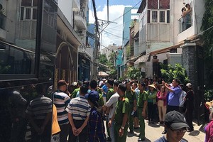 警方封鎖現場並進行調查取證。（圖源：法律報）