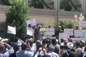 伊朗多個城市連續數天發生示威抗議活動。（圖源：AFP）