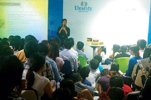 圖為Unicity Marketing VN傳銷公司的產品推介會現場一瞥。