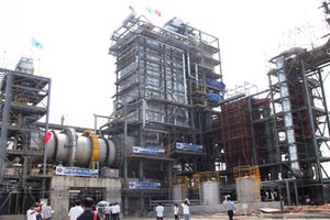 本市垃圾焚燒發電項目國際招標。圖為河內市垃圾焚燒發電場一瞥。（示意圖源：阮洋）