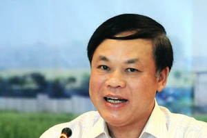 農業與農村發展部所屬獸醫局副局長譚春成。