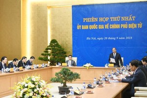 政府總理阮春福主持會議。（圖源：Chinhphu.vn）