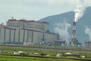 資源與環境部昨(22)日公佈了台塑河靖鋼廠有限責任公司排放廢氣觀測結果。圖為台塑河靖鋼廠一瞥。（圖源：何玲）