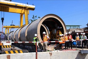 直徑達3.2米的排水管採用頂管技術來施工。（圖源：越通社）