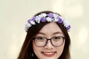 曾靜詩曾三次獲得市級生物 奧林匹克競賽獎。