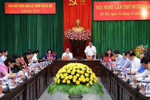 第十六屆河內市黨部執委會昨(1)日舉行第十五次會議以討論4項重要問題。圖為會議現場一瞥。（圖源：國儹）