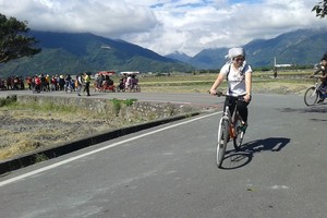 目前不少年輕人喜愛獨自旅遊以探討新事物。