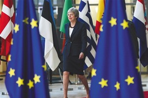 10月17日，比利時布魯塞爾，英國首相特雷莎·梅出席歐盟秋季峰會，英國脫歐是此次峰會討論重點之一。（圖源：互聯網）