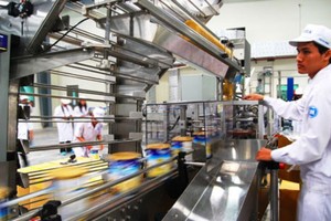 越南奶品出口到各國市場。