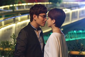 《叔叔，別娶我媽！》男女主角喬明俊與安危。