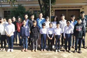 該中心學生參加課外活動。