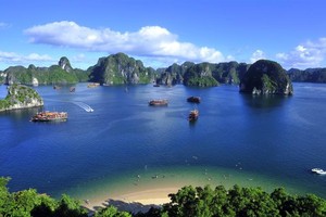 東盟旅遊論壇將於明年1月14至18日在廣寧省下龍市舉行。圖為下龍灣景色一瞥。（圖源：互聯網）