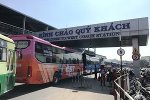 西區車站：不調升2019年元旦期間客車票價。（示意圖源：互聯網）