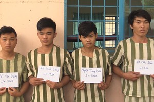 被扣押的4名歹徒。（圖源：民越報）