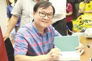 阮日映是我國吸引讀者最多的作家之一。