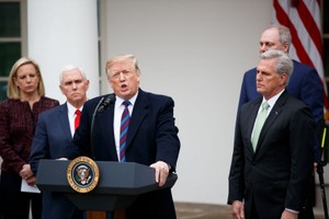 美國總統特朗普在媒體發佈會上講話。（圖源：新華社）