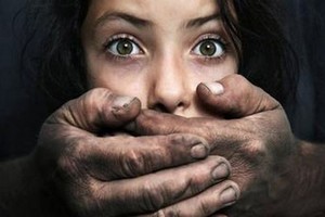 聯合國近日發佈一項報告警告稱，由於“處罰所無法觸及的領域龐大”，全球人口販賣活動仍猖獗。（示意圖源：互聯網）