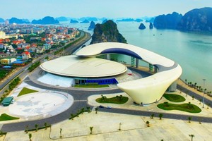 2019 年東盟旅遊論壇將於本月14至19日在廣寧省下龍市規劃與展覽宮舉行。圖為廣寧省規劃與展覽宮一瞥。（圖源：雄山）