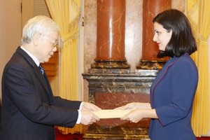 總書記、國家主席阮富仲接受保加利亞 共和國大使遞交國書。（圖源：智勇）