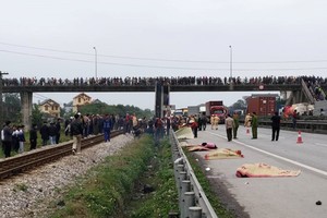 嚴重車禍現場，8人死亡多人受傷。（圖源：輝煌）