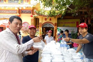 有吃有喝的，遊客絕不會忍饑挨餓。