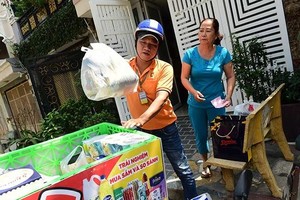 送貨員必須預料危險情況自我保護。