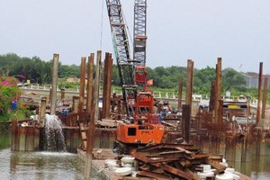 10萬億元治水項目已於去年4月底停工。