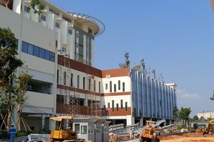 第二腫瘤醫院正處於最後施工階段。（圖源：雲山）