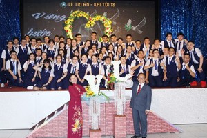 文朗學校舉行的學生感恩活動現場一瞥。。