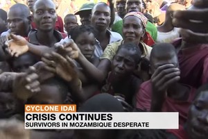 聯合國兒童基金會(兒基會)呼籲國際社會提供更多支持，以幫助和保護受強熱帶氣旋“伊代”影響的兒童，同時採取措施防止霍亂等疾病暴發。（圖源：視頻截圖）