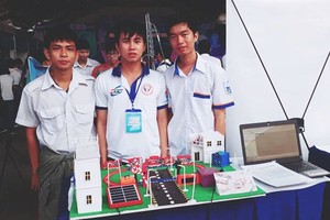 研究組提出的鐵路和陸路平交道監控和自動警報方案。