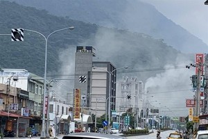 據中國地震台網測定，18日13時01分，台灣花蓮縣海域(北緯24.02度，東經121.65度)發生6.7級地震，震源深度24公里。（圖源：CNA）