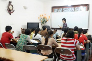 天恩外語中心開辦免費華文班。（圖源：天恩外語中心）