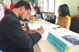 跨國企業的高層人事招聘需求日益劇增。（示意圖源：孟和）