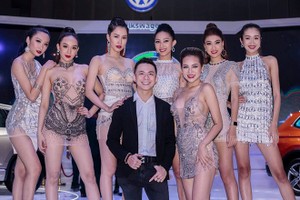 雖然酬金低廉且但為謀生、熱愛表演，許多年輕模特兒仍越過困難堅持下去。