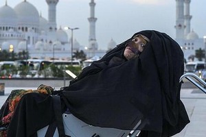 昏迷27年後奇跡甦醒的阿卜杜拉。（圖源：The National）