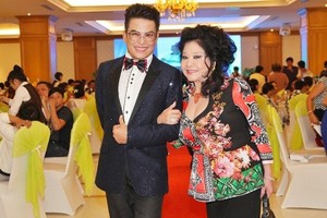 兩者形影相隨出席各項活動。（圖源：互聯網）