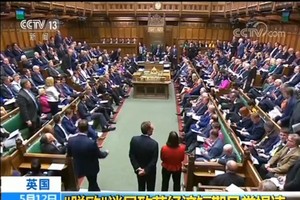 英國國家統計局當地時間10日公佈的數據顯示，由於企業面對“脫歐”不確定性大量囤貨帶動製造業產出大增。（圖源：CCTV視頻截圖）