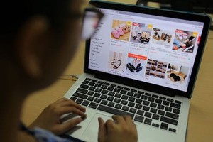 消費者決定網購前要先瞭解供應商和商品來源。